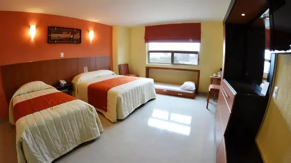 Hostalia Hotel Expo & Business Class | Jalisco - Guadalajara (ve civarı) - Guadalajara - Zona Expo