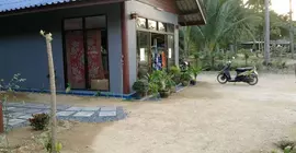 Maehaad Garden Inn | Surat Thani (vilayet) - Koh Phangan