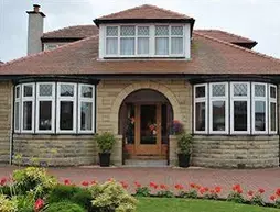 Whin Park Guest House | İskoçya - Ayrshire - Largs