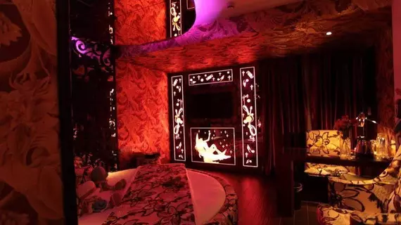 Love Theme Hotel-Shanghai Jing'an Branch | Şanghay (ve civarı) - Şangay