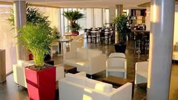 Park and Suites Elegance Nantes Atlantis | Pays de la Loire - Loire-Atlantique - Nantes (ve civarı) - Saint-Herblain