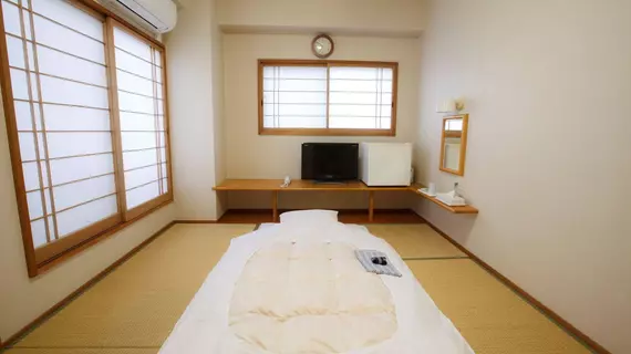 Business Inn Umesaki | Kumamoto (idari bölge) - Nagasu