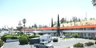 Desert Inn Motel