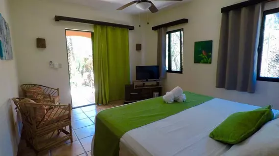 Hotel Cantarana | Guanacaste - Playa Grande