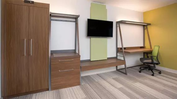 Holiday Inn Express and Suites Tulsa South Woodland Hills | Oklahoma - Tulsa (ve civarı) - Tulsa - South Tulsa