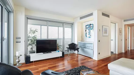 Homearound Rambla Suite & Pool | Katalonya - Barselona (ve civarı) - Sant Marti - Poblenou