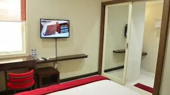 Chiaro Hotel | Doğu Cava - Sidoarjo