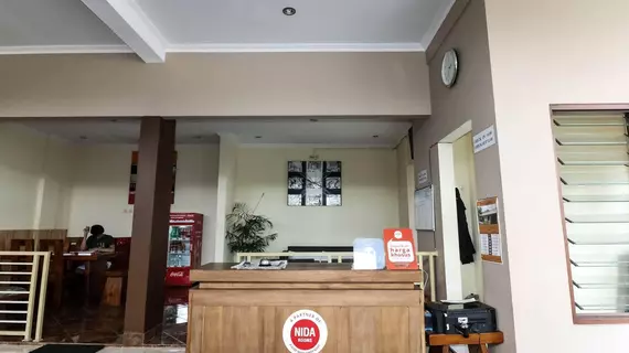 Griya 35 Homestay | Yogyakarta Özel Bölgesi - Yogyakarta (ve civarı) - Depok - Condongcatur