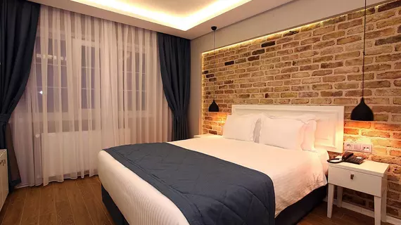 Taksim Santa Lucia Hotel |  Istanbul  - Beyoğlu - Sütlüce Mahallesi