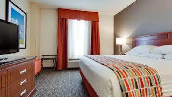 Drury Inn & Suites Greenville | Güney Karolayna - Greenville - Spartanburg (ve civarı) - Greenville