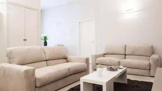 Milan Royal Suites | Lombardy - Milano (ve civarı) - Milano