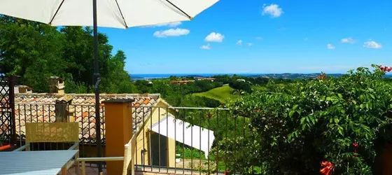 Casa Ezelina Bed and Breakfast | Marche - Pesaro and Urbino (vilayet) - Pesaro - Ginestreto