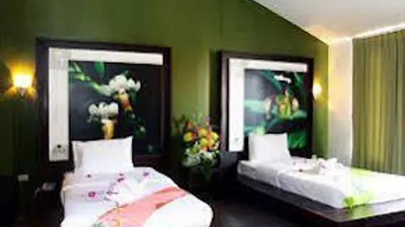 Howdy Relaxing Hotel | Krabi İli - Krabi - Krabi Kent Merkezi