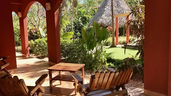 Hotel Cantarana | Guanacaste - Playa Grande