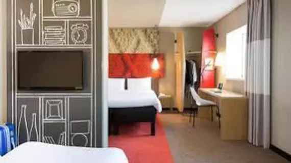 Hotel ibis Rennes Centre Gare Sud | Brittany - Ille-et-Vilaine - Rennes - Sud-Gare