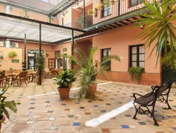 Patio De La Cartuja | Andalucia - Seville İli - Sevilla - San Lorenzo