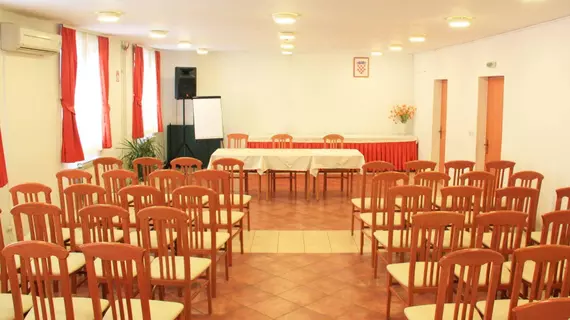 Omladinski Hostel | Split-Dalmaçya - Split