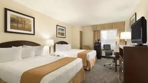 Travelodge Edmonton South | Alberta - Edmonton (ve civarı) - Edmonton - Güneydoğu Edmonton