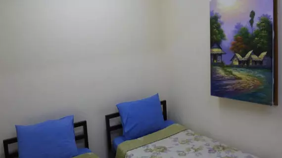 Hninn Si Budget Inn | Yangon - Botahtaung