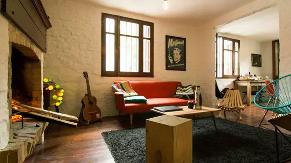 MedioMundo Hostel | Montevideo