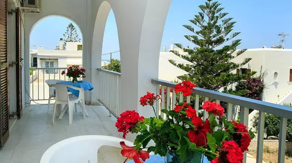 John's Rooms & Studios | Ege Adaları - Paros