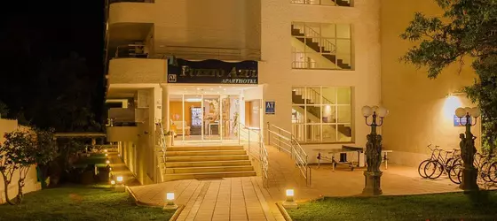 Aparthotel Puerto Azul Marbella | Andalucia - Malaga İli - Marbella - Marbella Seafront Promenade - Marbella Kent Merkezi