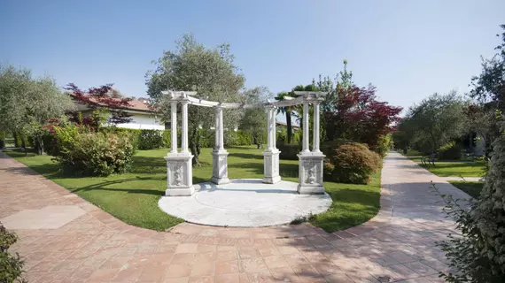 Residence Villa Maria | Lombardy - Brescia (il) - Desenzano del Garda