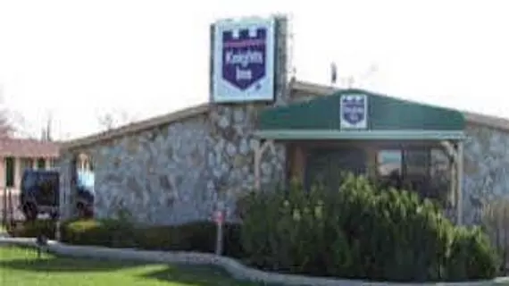 KNIGHTS INN RACINE | Wisconsin - Milwaukee (ve civarı) - Racine - Mount Pleasant