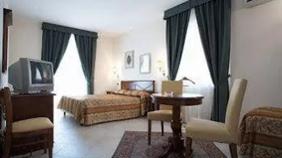 Hotel delle Palme | Sicilya - Messina (vilayet) - Falcone