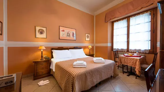 B&B Old Florence Inn | Toskana - Floransa (il) - Floransa - Porta al Prato - Santa Maria Novella