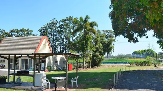 Beerwah Glasshouse Mountains Motel | Queensland - Glass House Mountains