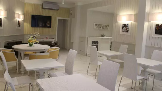 Hotel La Pace | Piedmont - Turin (ve civarı) - San Mauro Torinese