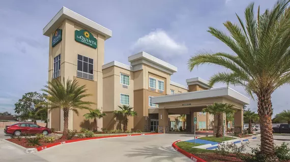 La Quinta Inn and Suites Lake Charles Westlake | Louisiana - Lake Charles (ve civarı) - Westlake