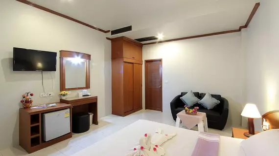 Choophorn House | Phuket (ve civarı) - Karon - Kata Plajı