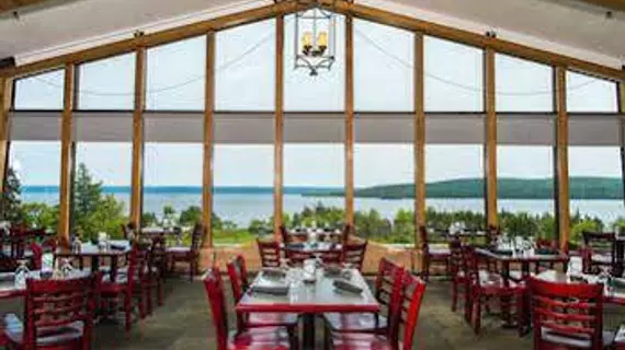 Silver Dart Lodge | Nova Scotia - Baddeck