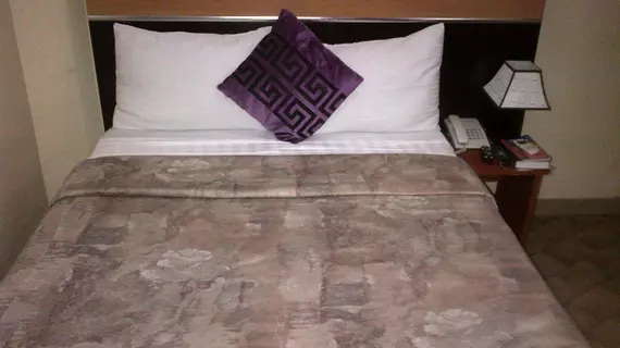 Deen Apartment Services | Lagos (ve civarı) - Lagos - Onigbongbo - Ikeja