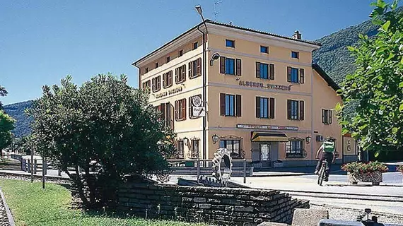 Albergo Svizzero | Ticino Kantonu - Capolago