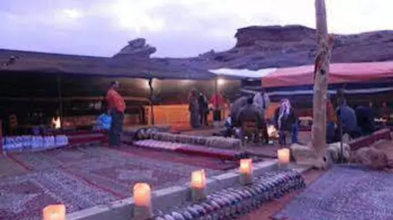 Rainbow Camp | Akabe İli - Wadi Rum