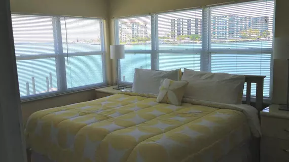 Ebb Tide - A Boutique Waterfront Resort | Florida - St. Petersburg - Clearwater (ve civarı) - Clearwater Beach