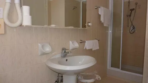 Hotel Ariston Montecarlo | Liguria - Imperia (il) - Sanremo