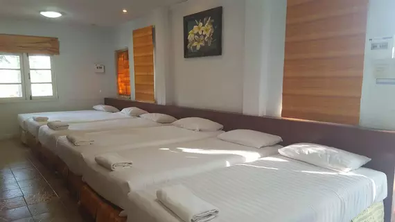 Prachuap Garden View Resort | Prachuap Khiri Khan (ili) - Hua Hin (ve civarı) - Prachuap Khiri Khan