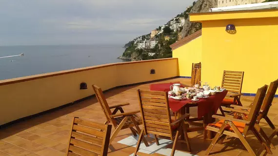 B&B Il Porticciolo di Amalfi | Campania - Salerno (il) - Amalfi