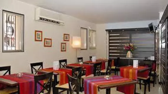 Hôtel Comté de Nice | Provence - Alpes - Cote d'Azur - Nice (ve civarı) - Beaulieu-sur-Mer