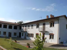 Bed & Breakfast 9Cento | Piedmont - Asti (il) - Tigliole