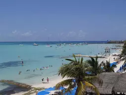 Chichis and Charlies | Quintana Roo - Benito Juárez - Cancun (ve civarı) - Isla Mujeres