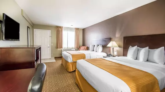 Quality Inn & Suites By the Parks | Florida - Orlando (ve civarı) - Disney's Maingate West