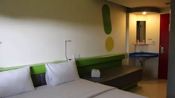 POP! Hotel Sangaji Yogyakarta | Yogyakarta Özel Bölgesi - Yogyakarta (ve civarı) - Yogyakarta - Kraton - Merkez Yogyakarta