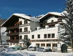 Hotel Alpina Arlberg | Tirol - Landeck (ve civarı) - Pettneu am Arlberg