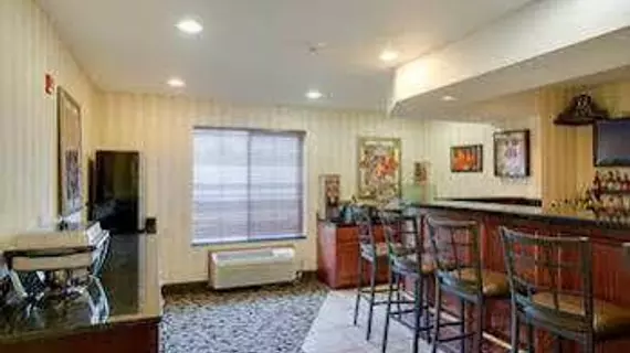 Cobblestone Inn and Suites | Wisconsin - Shawano (ve civarı) - Clintonville