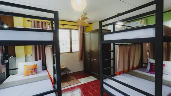 The Aree Hat Yai Hostel | Songkhla (vilayet) - Hat Yai (ve civarı) - Hat Yai - Hat Yai Merkezi